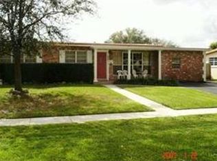 6800 NW 13th St, Plantation, FL 33313