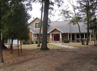 4574 Glidden Dr, Sturgeon Bay, WI 54235