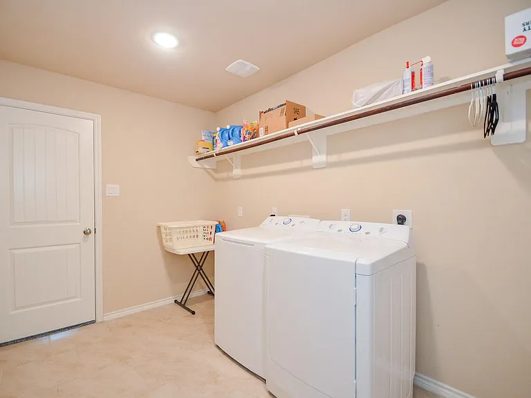 9426 Barton Xing — Photo 12