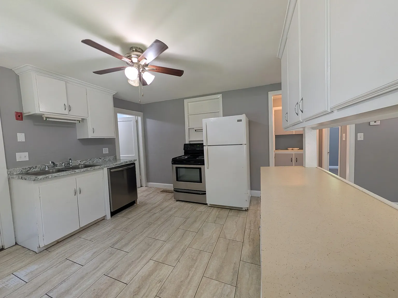 2 bed, $1,950 — Photo 3