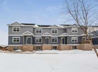 724 Schubert St, Verona, WI 53593