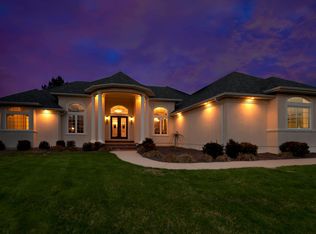 1365 E Eaglegate Pkwy, Springfield, MO 65804