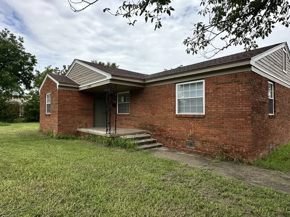 4309 Springlake Dr, Oklahoma City, OK 73111