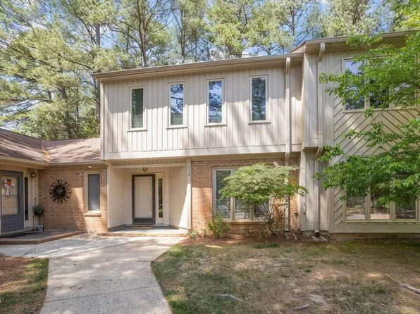 114 Mossbark Ln, Chapel Hill, NC 27514