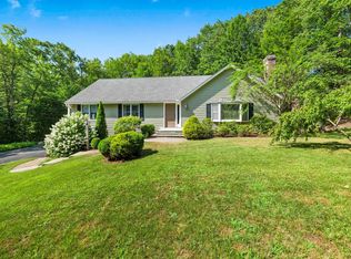 68 Birkdale Rd, Bedford, NH 03110