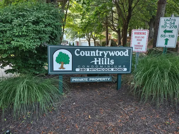 380 Hitchcock Road #143, Waterbury, CT 06705