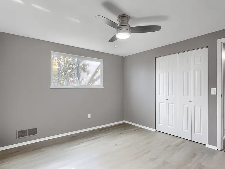 4286 Sample Ct — Photo 24