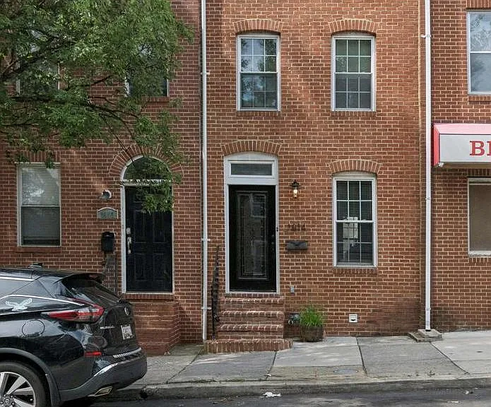 1814 E Pratt St — Photo 36