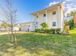 82 Ray Mar Dr, Ormond Beach, FL 32176