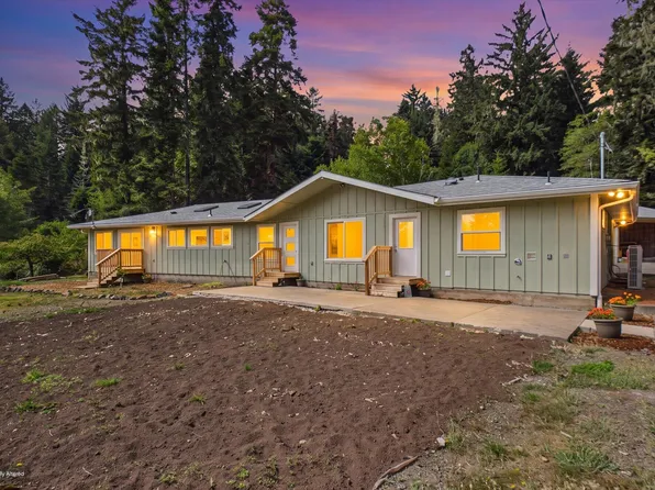 2277 N Bank Rd, McKinleyville, CA 95519