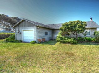583 Aqua Vista Loop, Yachats, OR 97498