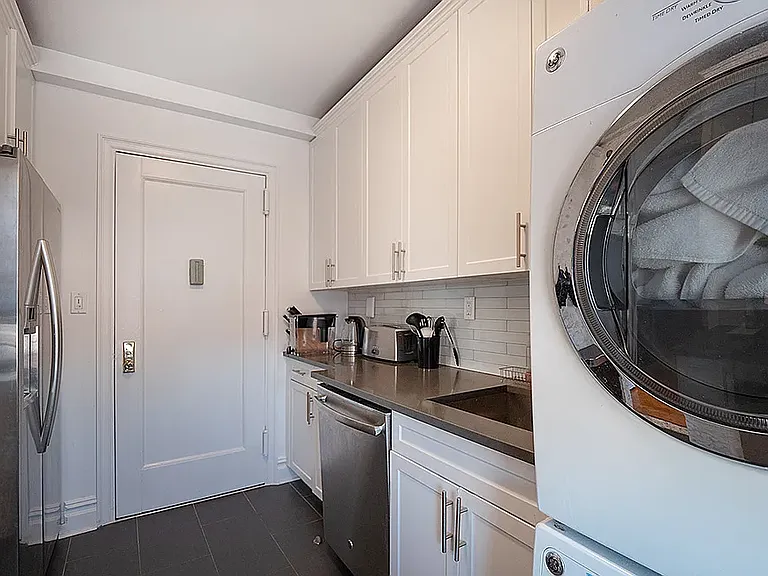 275 Central Park W #13E — Photo 15