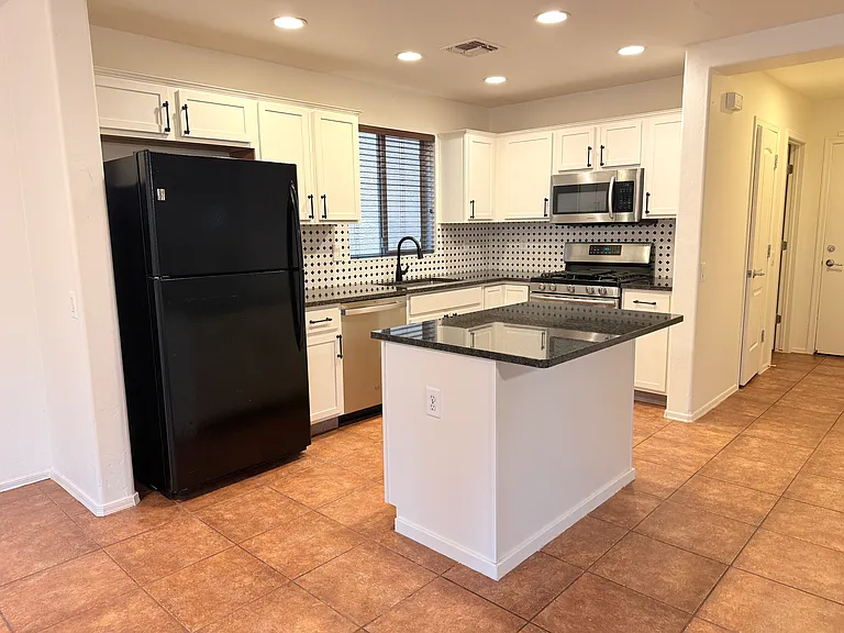 14355 S Camino El Galan — Photo 6