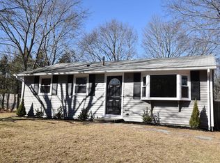 19 Josh Gray Rd, Rockland, MA 02370