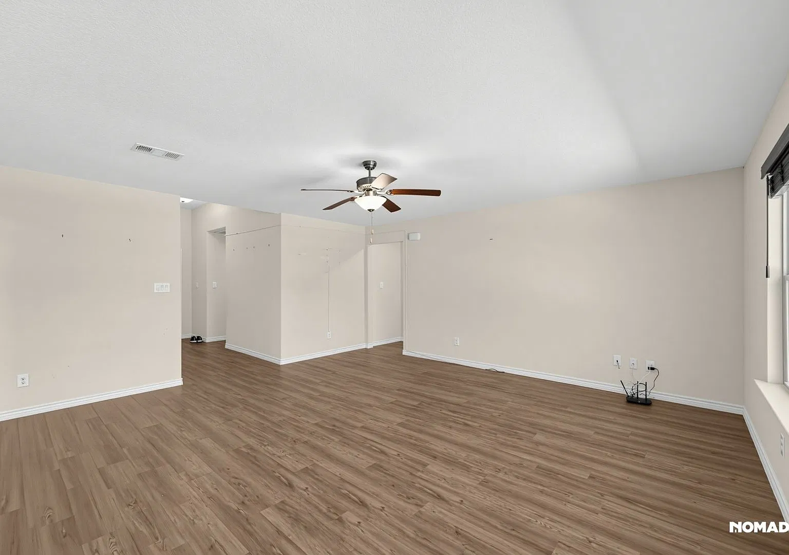 Spacious 4BR House in Runaway Bay — Photo 4