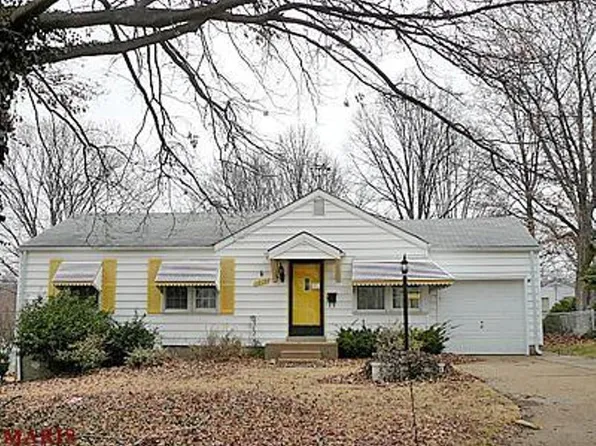 1223 Odessa Dr, Saint Louis, MO 63137