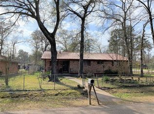 1700 S 3rd St, Conroe, TX 77301