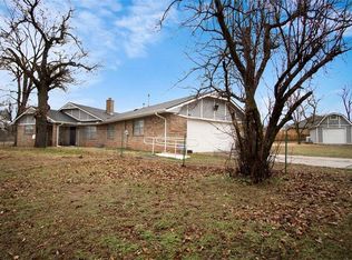 240 N King Ave, Midwest City, OK 73130