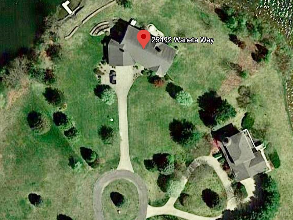 Aerial shot / Google