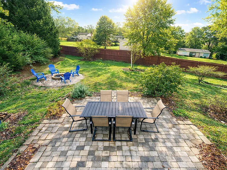 11423 Five Cedars Rd — Photo 30