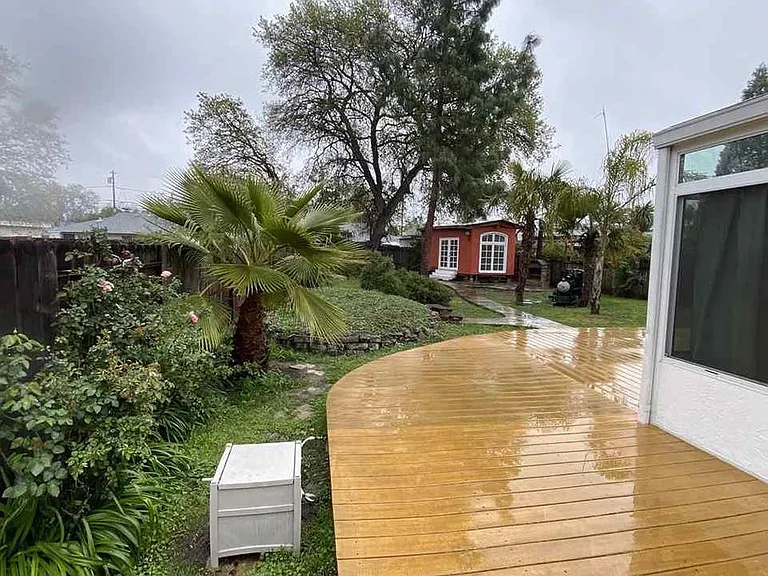 1414 San Carlos Ave — Photo 105