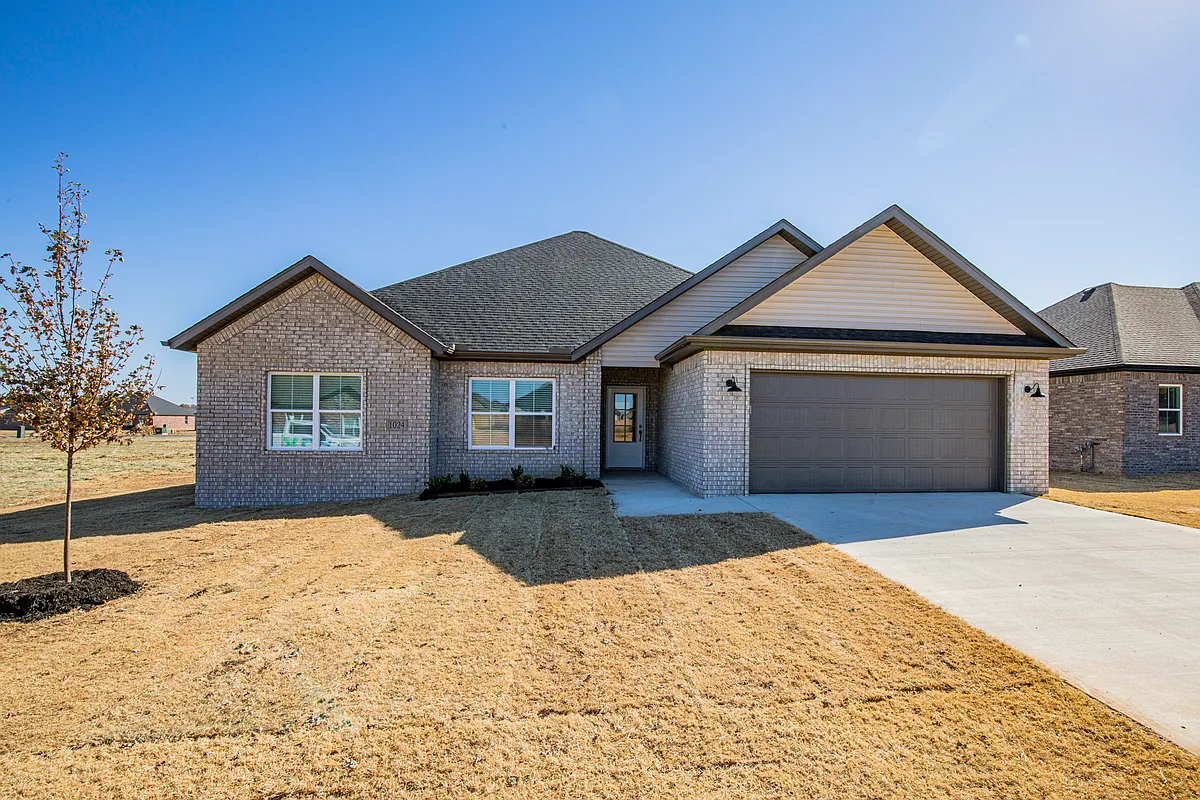 Building Photo - 937 Cook Ln