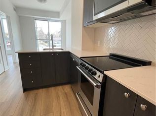 312 Erb St W #214, Waterloo, ON N2L 1W3