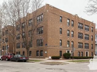 1444 W Byron St #3B, Chicago, IL 60613