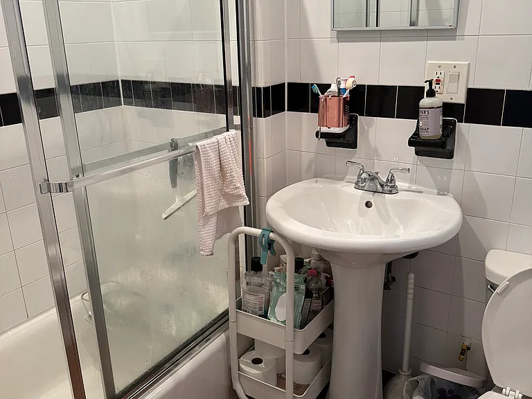83 W 104th St #4 — Photo 9