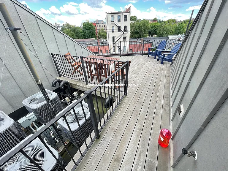 17 Saint Marys Ct #2 — Photo 24
