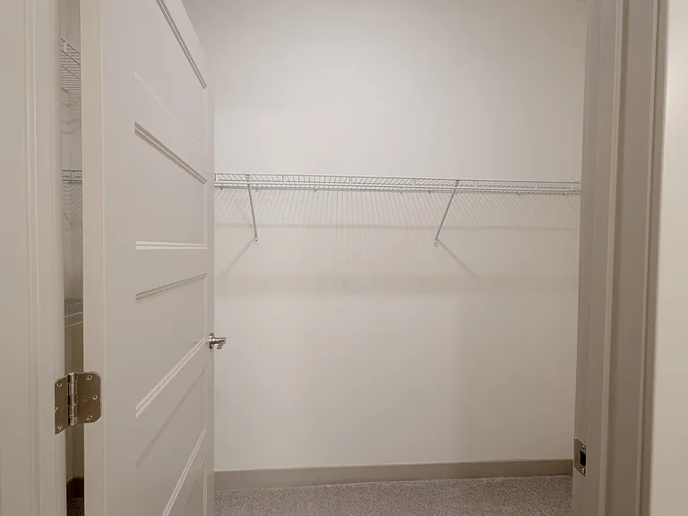 Allure Apartments — Photo 55