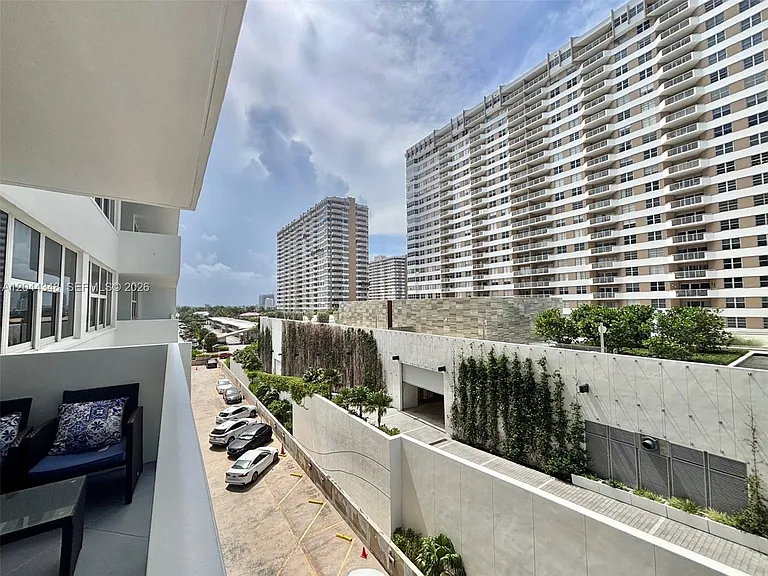2030 S Ocean Dr #423 — Photo 19