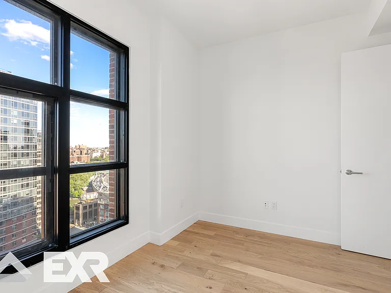 69 Adams St #19H — Photo 3