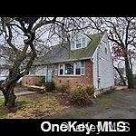 1st image of 76 4th Street