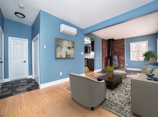 912 Walnut Dr, Newton, NJ 07860
