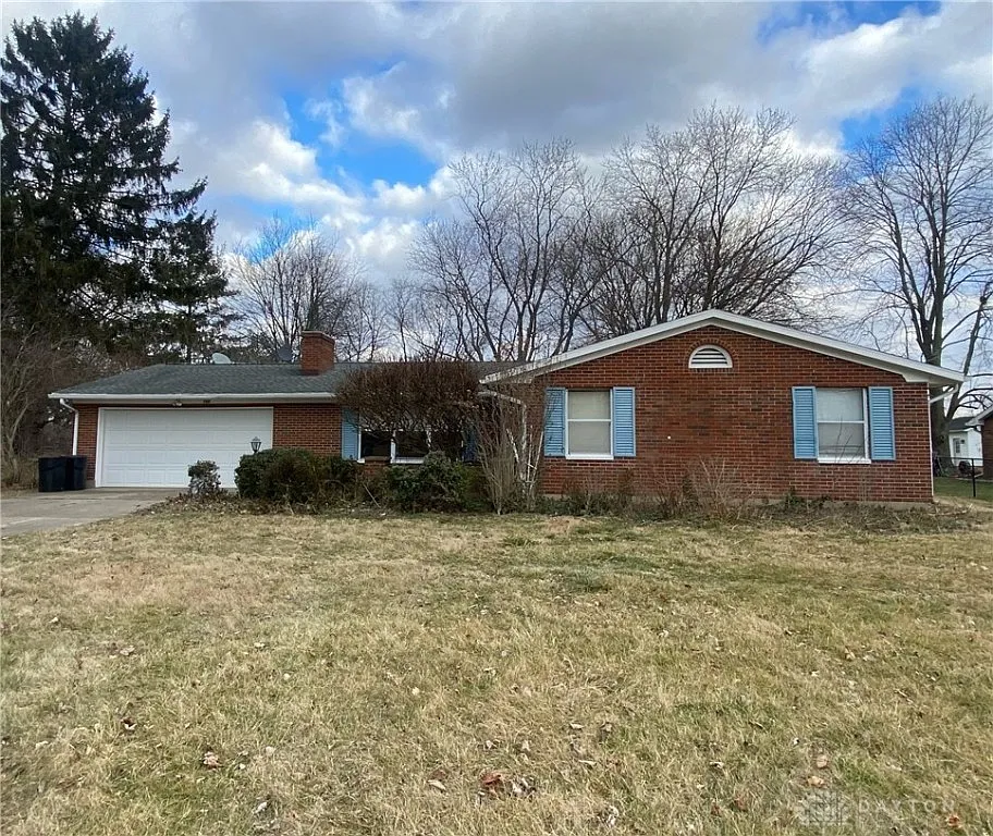 766 Brunswick Dr photo 1