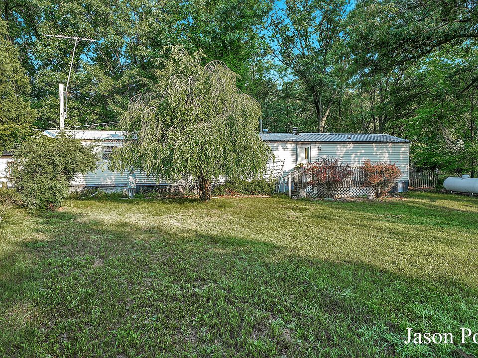 11833 S Savannah Ct, Sand Lake, MI 49343 Zillow
