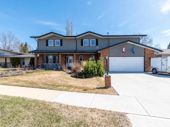 3003 51b Ave, Lloydminster, AB T9V 1M1