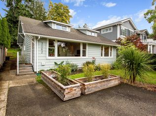 3062 65th Pl SE, Mercer Island, WA 98040
