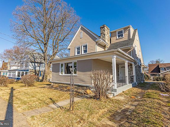 3rd image of 531 Foss Ave
