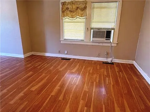 425 Highway Dr #425, New Orleans, LA 70121