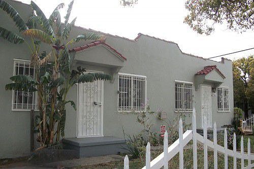 1st image of 2198 W 28th St