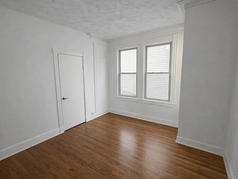 108 S Main St — Photo 5
