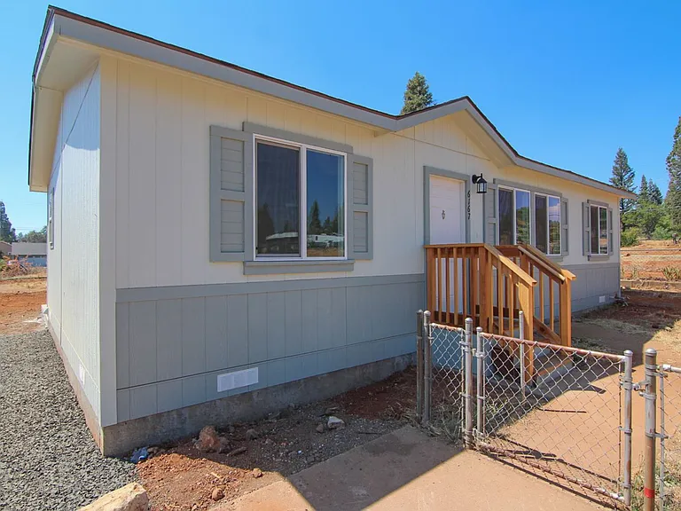 6167 Alamo Way — Photo 1