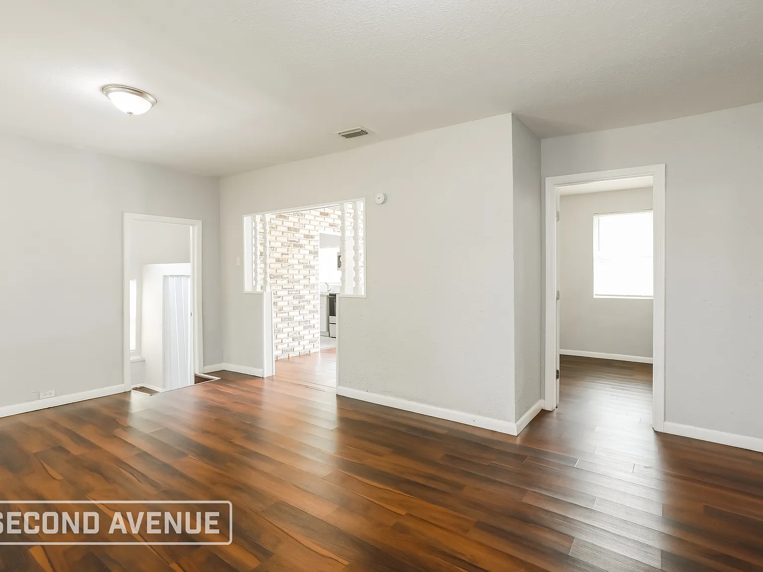 4 bed, 1.0 bath, 1286 sqft, $1,395 — Photo 3