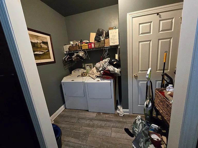8198 Francisco Rd — Photo 19