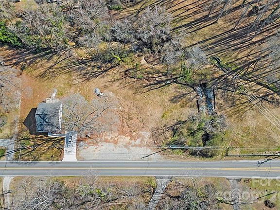4th image of 519 W Park Ave