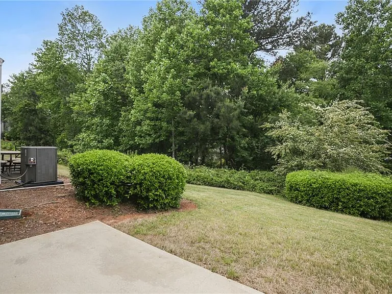 3611 Elkhorn Ct — Photo 23