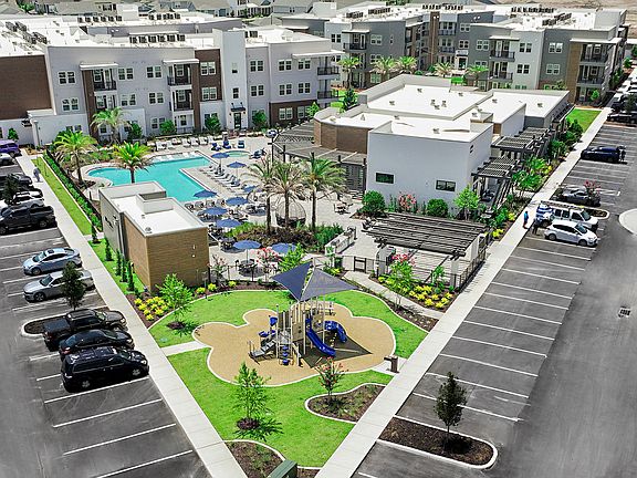 4th image of 3100 Sweetbay Ave #4251770