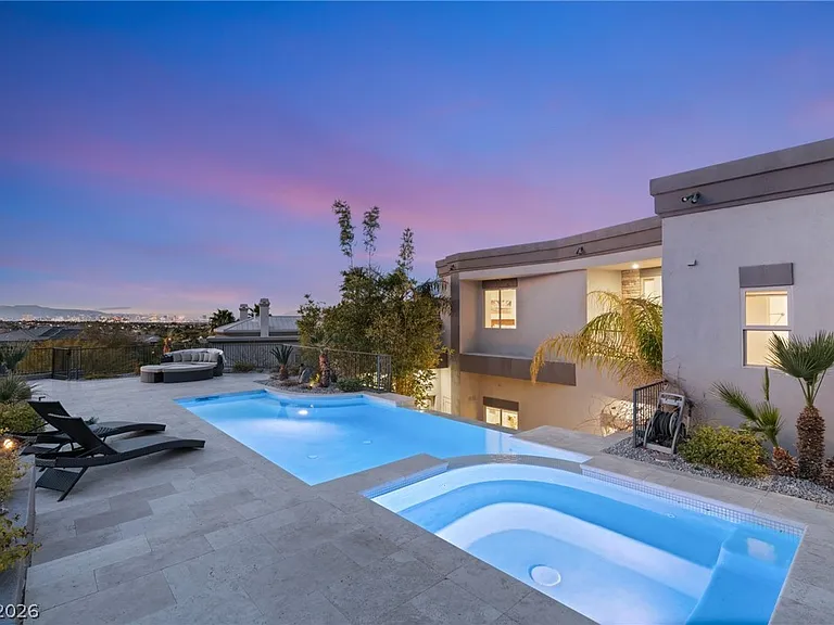 1635 Liege Dr — Photo 65
